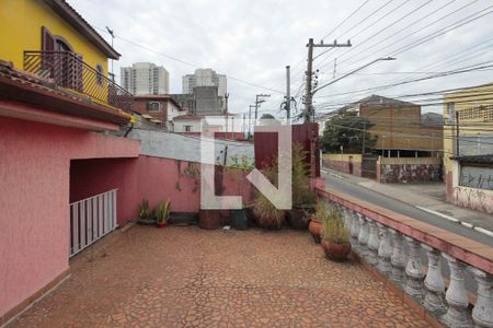 Casa à venda com 120m², 2 quartos e 2 vagasTerraço