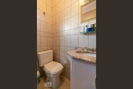 Casa à venda com 300m², 4 quartos e 5 vagasBanheiro do Quarto 3