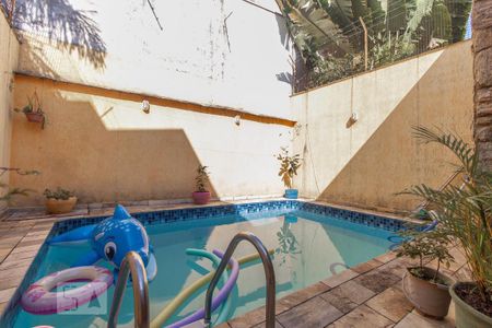 Casa à venda com 300m², 4 quartos e 5 vagasÁrea de lazer