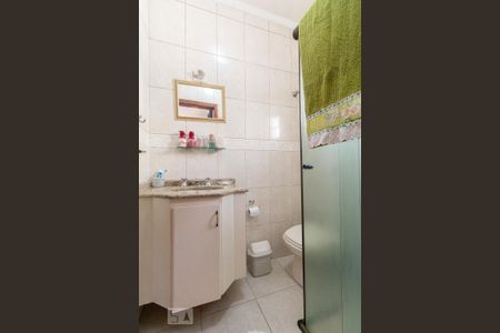 Casa à venda com 300m², 4 quartos e 5 vagasBanheiro do quarto 4