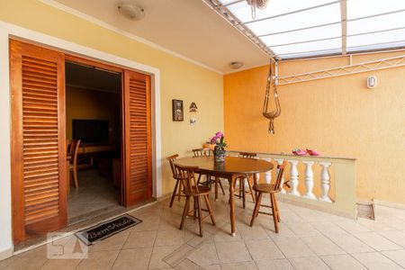 Casa à venda com 300m², 4 quartos e 5 vagasÁrea de lazer