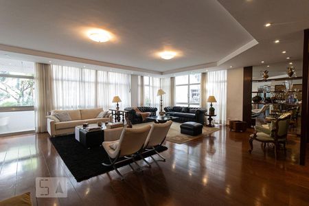 Apartamento para alugar com 290m², 3 quartos e 2 vagasSala