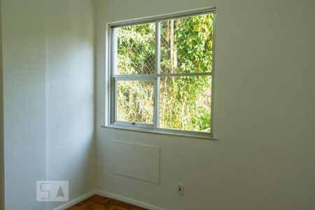 Apartamento à venda com 68m², 2 quartos e 1 vaga quarto