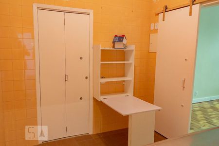 Apartamento à venda com 68m², 2 quartos e 1 vagacozinha