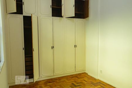 Apartamento à venda com 68m², 2 quartos e 1 vaga quarto