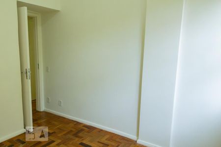 Apartamento à venda com 68m², 2 quartos e 1 vaga quarto