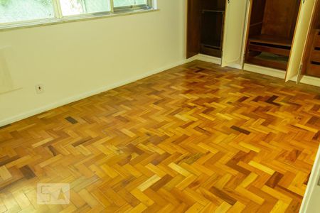 Apartamento à venda com 68m², 2 quartos e 1 vaga quarto