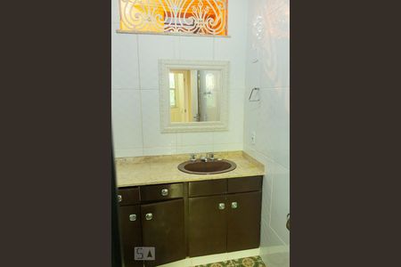 Apartamento à venda com 68m², 2 quartos e 1 vagabanheiro