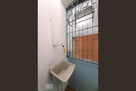 Casa para alugar com 30m², 1 quarto e sem vaga Casa para alugar com 30m², 1 quarto e sem vagaÁrea de Serviço