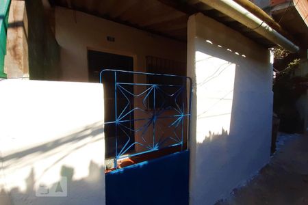 Fachada de casa para alugar com 1 quarto, 30m² em Pilares, Rio de Janeiro