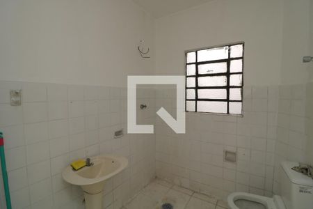 Banheiro de apartamento para alugar com 1 quarto, 60m² em Vila Carrão, São Paulo