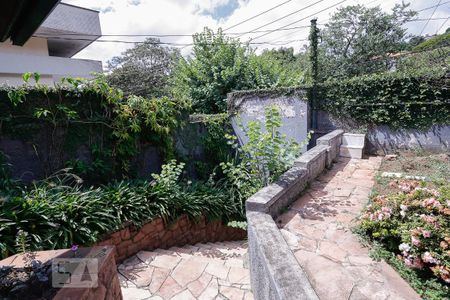 Casa à venda com 250m², 3 quartos e 2 vagas