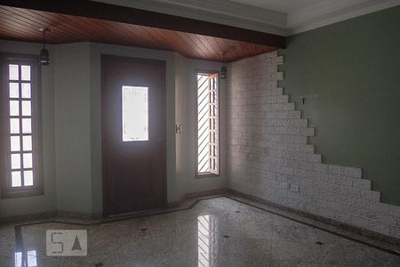 Sala de casa para alugar com 3 quartos, 156m² em Vila Prudente, São Paulo