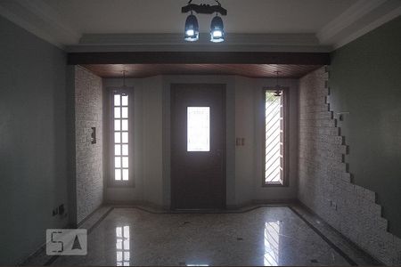Sala de casa para alugar com 3 quartos, 156m² em Vila Prudente, São Paulo