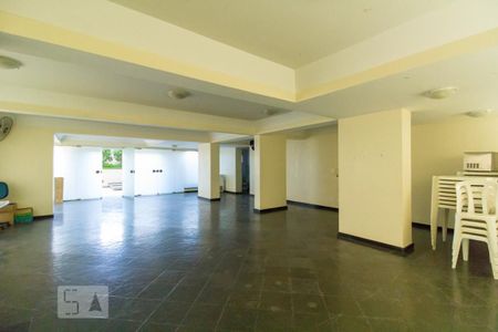 Apartamento à venda com 75m², 3 quartos e 1 vagaSalão de Festas