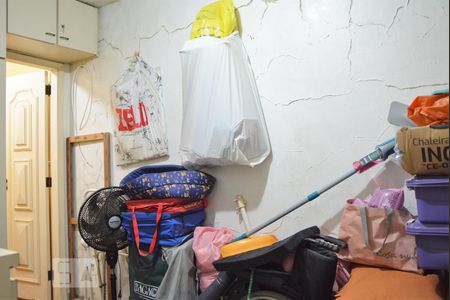 Casa à venda com 287m², 3 quartos e 4 vagasQuarto de Serviço