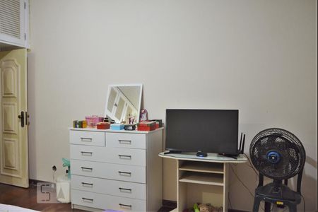 Casa à venda com 287m², 3 quartos e 4 vagasSuíte 3