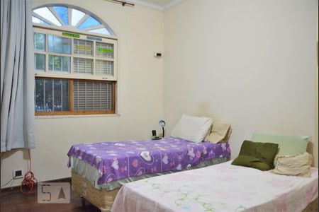 Casa à venda com 287m², 3 quartos e 4 vagasSuíte 3