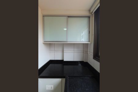 Apartamento para alugar com 114m², 3 quartos e 2 vagasCozinha 8