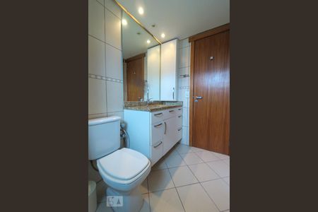 Apartamento para alugar com 114m², 3 quartos e 2 vagasBanheiro Suíte 8