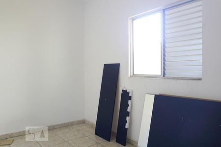 Casa à venda com 75m², 2 quartos e 1 vagaQuarto