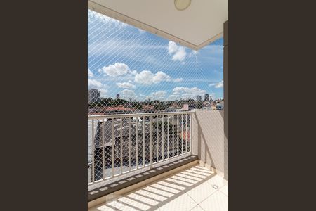 Varanda de apartamento para alugar com 2 quartos, 47m² em Vila Galvão, Guarulhos