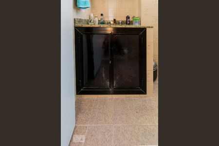 Apartamento à venda com 155m², 3 quartos e 1 vaga Apartamento à venda com 155m², 3 quartos e 1 vagaBanheiro Social