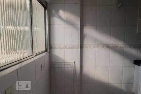 Apartamento para alugar com 67m², 2 quartos e 1 vagaÁrea de Serviço