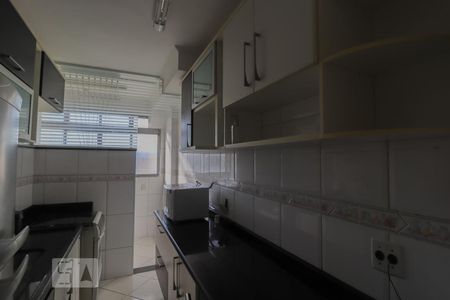 Apartamento para alugar com 67m², 2 quartos e 1 vagaCozinha