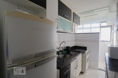 Apartamento para alugar com 67m², 2 quartos e 1 vagaCozinha