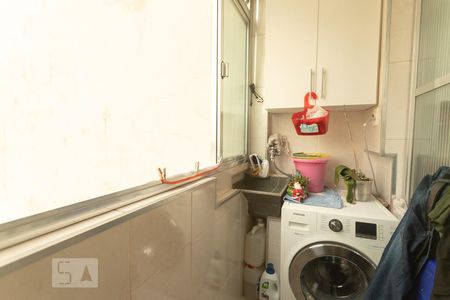 Apartamento à venda com 72m², 2 quartos e sem vagaÁrea de Serviço