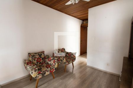 Sala de apartamento para alugar com 2 quartos, 50m² em Vila Ipiranga, Porto Alegre