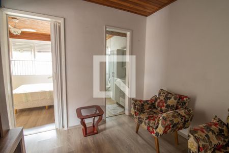 Sala de apartamento para alugar com 2 quartos, 50m² em Vila Ipiranga, Porto Alegre