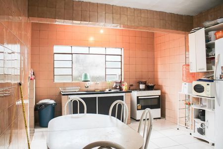 Casa à venda com 432m², 8 quartos e 4 vagasCozinha