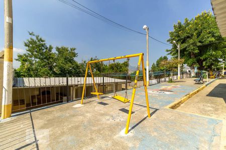 Apartamento à venda com 47m², 2 quartos e 1 vagaÁrea Comum - Playground