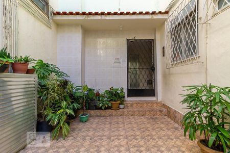 Apartamento à venda com 47m², 2 quartos e 1 vagaEntrada do Bloco