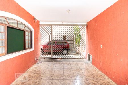 Casa para alugar com 157m², 3 quartos e 1 vaga Casa para alugar com 157m², 3 quartos e 1 vagaGaragem