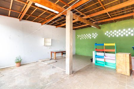 Casa para alugar com 157m², 3 quartos e 1 vaga Casa para alugar com 157m², 3 quartos e 1 vagaTerraço