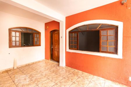 Casa para alugar com 157m², 3 quartos e 1 vaga Casa para alugar com 157m², 3 quartos e 1 vagaGaragem