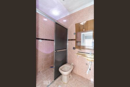 Casa para alugar com 157m², 3 quartos e 1 vaga Casa para alugar com 157m², 3 quartos e 1 vagaBanheiro 1