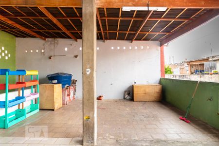 Casa para alugar com 157m², 3 quartos e 1 vaga Casa para alugar com 157m², 3 quartos e 1 vagaTerraço