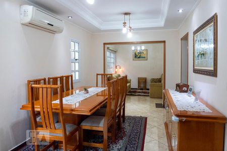 Sala 1 de casa à venda com 4 quartos, 400m² em Bosque da Saúde, São Paulo