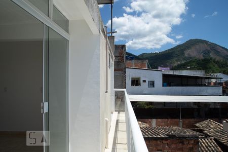Sacada da Sala de apartamento para alugar com 2 quartos, 50m² em Vargem Pequena, Rio de Janeiro