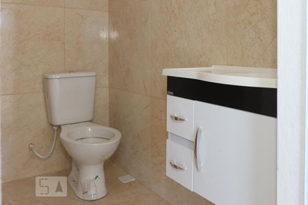 Apartamento para alugar com 50m², 2 quartos e sem vaga Apartamento para alugar com 50m², 2 quartos e sem vagaBanheiro