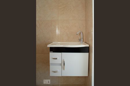 Apartamento para alugar com 50m², 2 quartos e sem vaga Apartamento para alugar com 50m², 2 quartos e sem vagaBanheiro