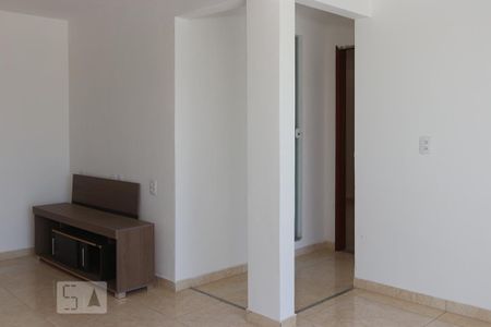 Sala de apartamento para alugar com 2 quartos, 50m² em Vargem Pequena, Rio de Janeiro