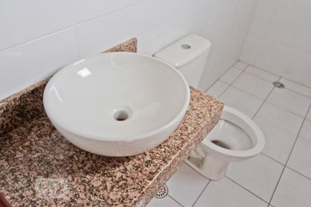 Casa à venda com 125m², 3 quartos e 4 vagas Casa à venda com 125m², 3 quartos e 4 vagasBanheiro