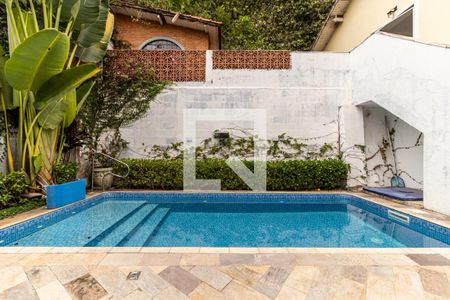 Casa à venda com 490m², 4 quartos e 4 vagasPiscina
