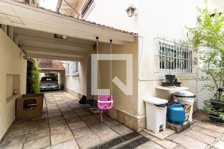 Casa à venda com 490m², 4 quartos e 4 vagasGaragem