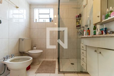 Casa à venda com 490m², 4 quartos e 4 vagasBanheiro da Suíte 2